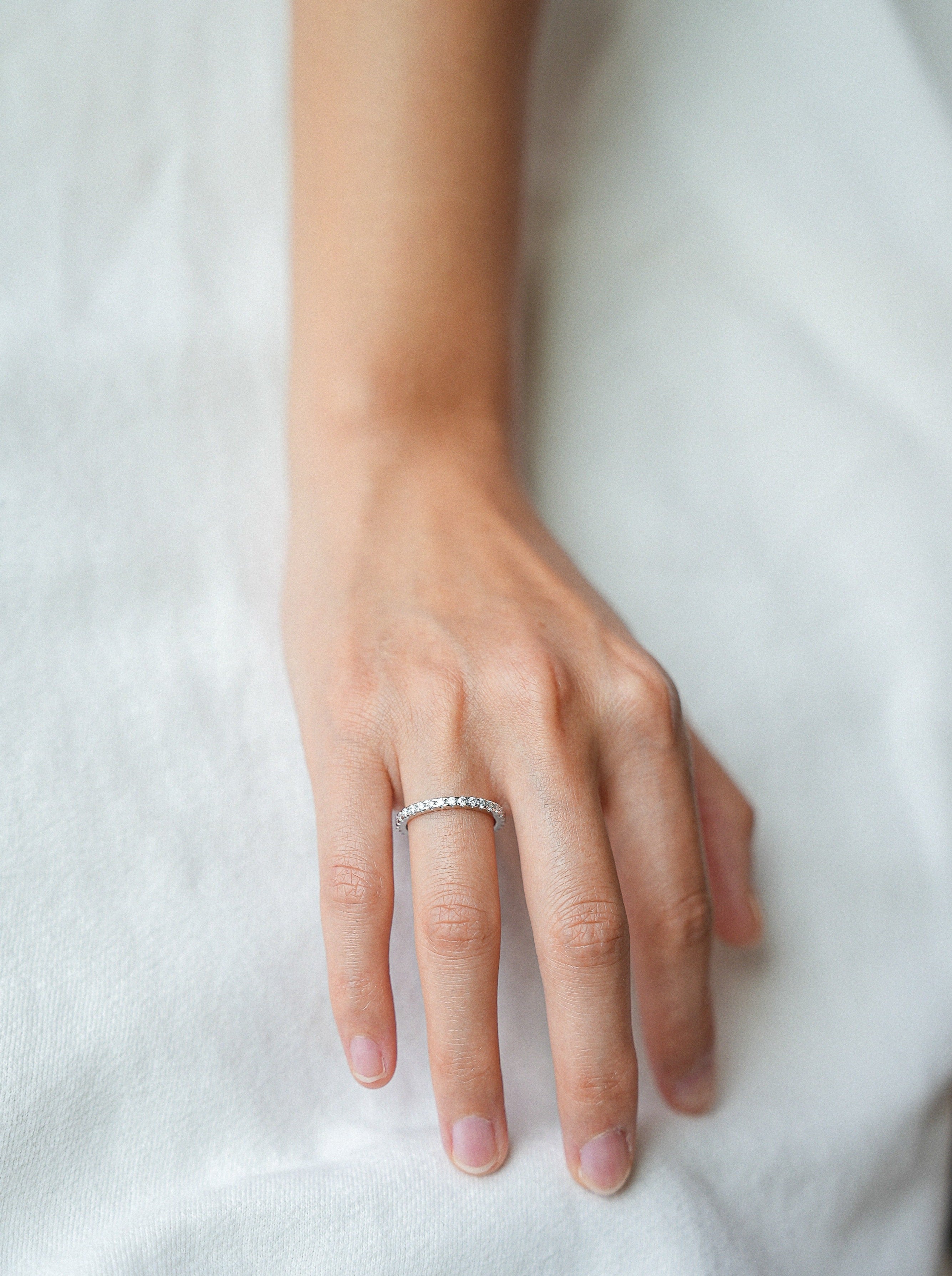 Eternity Glow Moissanite Diamond Band